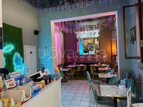 negozio in vendita a Pavia in zona Stazione