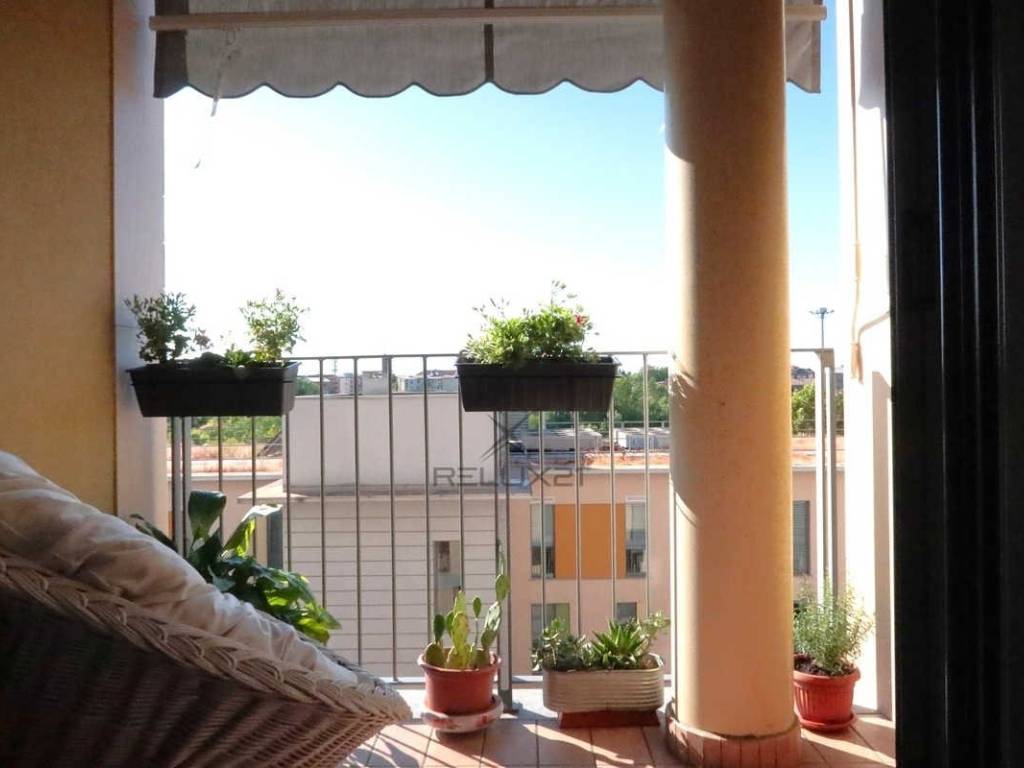 appartamento in vendita a Pavia in zona Stazione