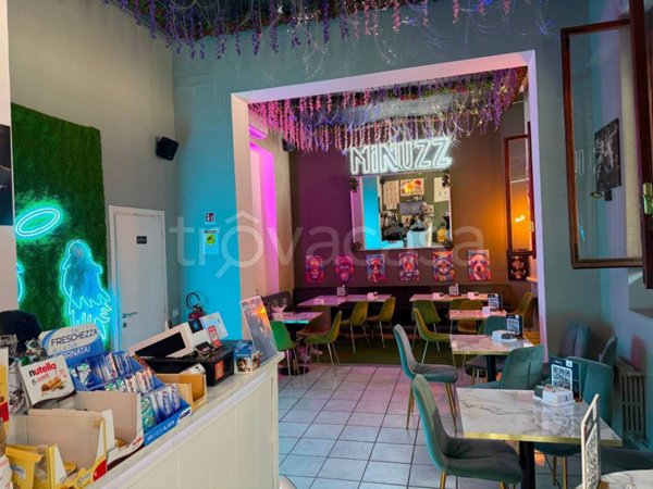 negozio in vendita a Pavia in zona Stazione