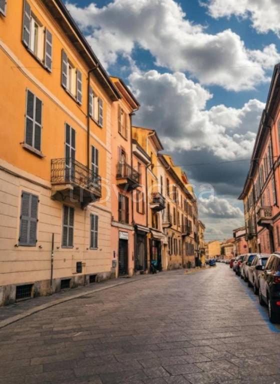 attico in vendita a Pavia in zona Centro Città