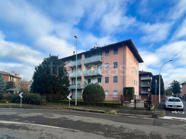 appartamento in vendita a Pavia in zona Campo Coni