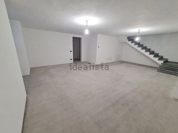 casa indipendente in vendita a Pavia in zona Centro Città