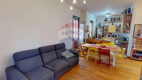 appartamento in vendita a Pavia in zona Chiozzo