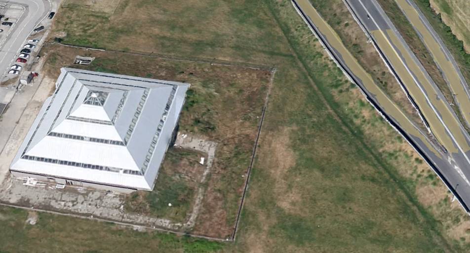 capannone in vendita a Pavia