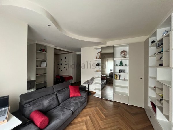 appartamento in vendita a Pavia in zona Stazione