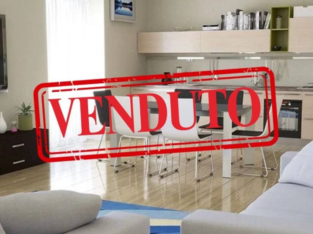 appartamento in vendita a Pavia in zona Policlinico