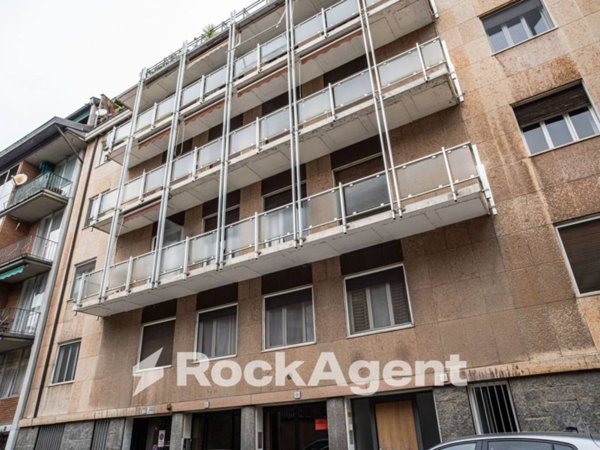 appartamento in vendita a Pavia in zona Centro Città