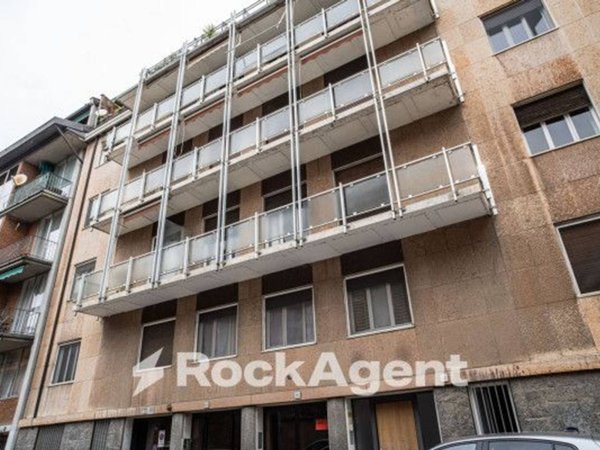 appartamento in vendita a Pavia in zona Centro Città