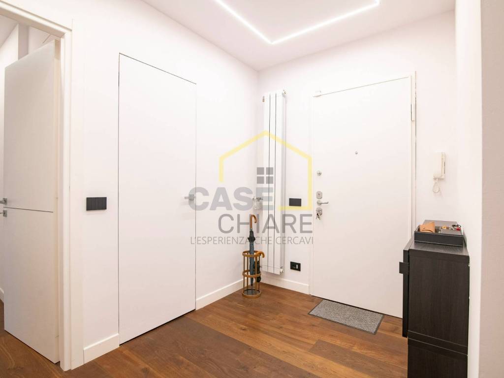 appartamento in vendita a Pavia in zona Pompieri