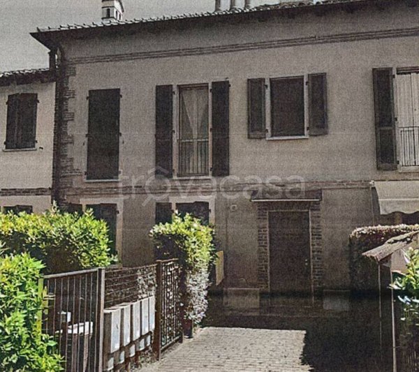 appartamento in vendita a Pavia in zona Campo Coni