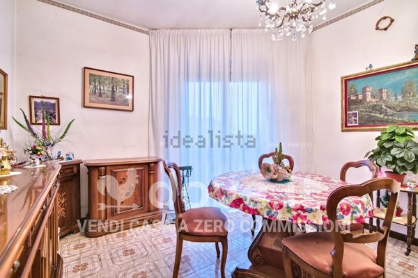 appartamento in vendita a Pavia in zona Centro Città