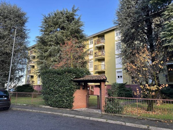 appartamento in vendita a Pavia in zona Mirabello