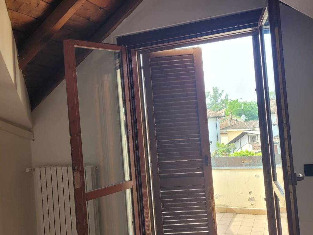 appartamento in vendita a Pavia in zona Borgo Ticino