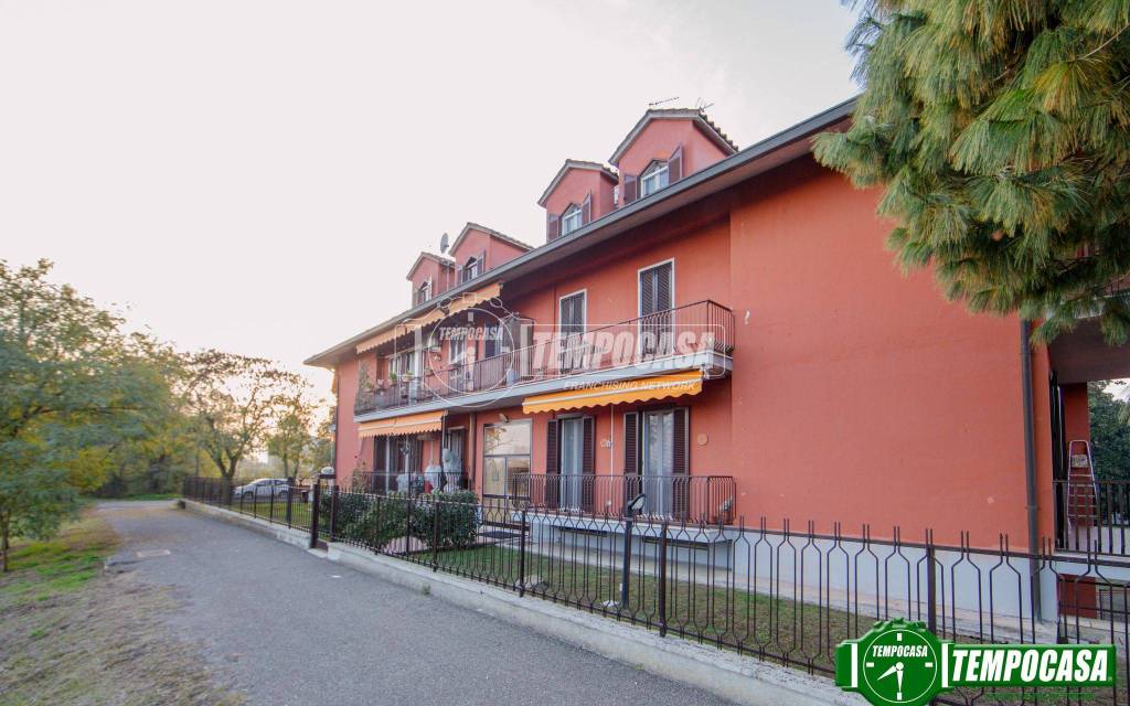 appartamento in vendita a Pavia in zona Centro Città