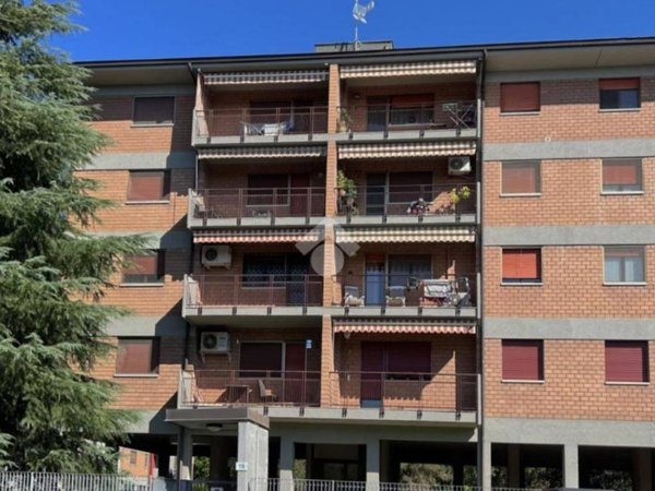 appartamento in vendita a Pavia in zona Campo Coni