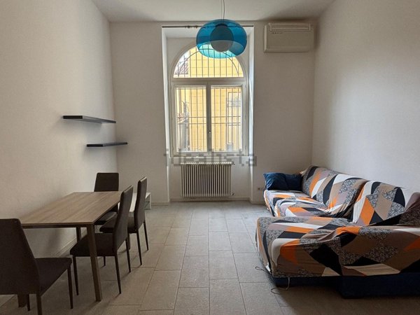 appartamento in vendita a Pavia in zona Centro Città