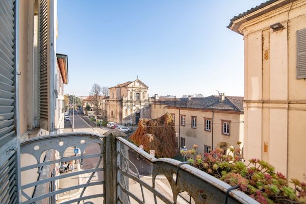 appartamento in vendita a Pavia in zona Centro Città