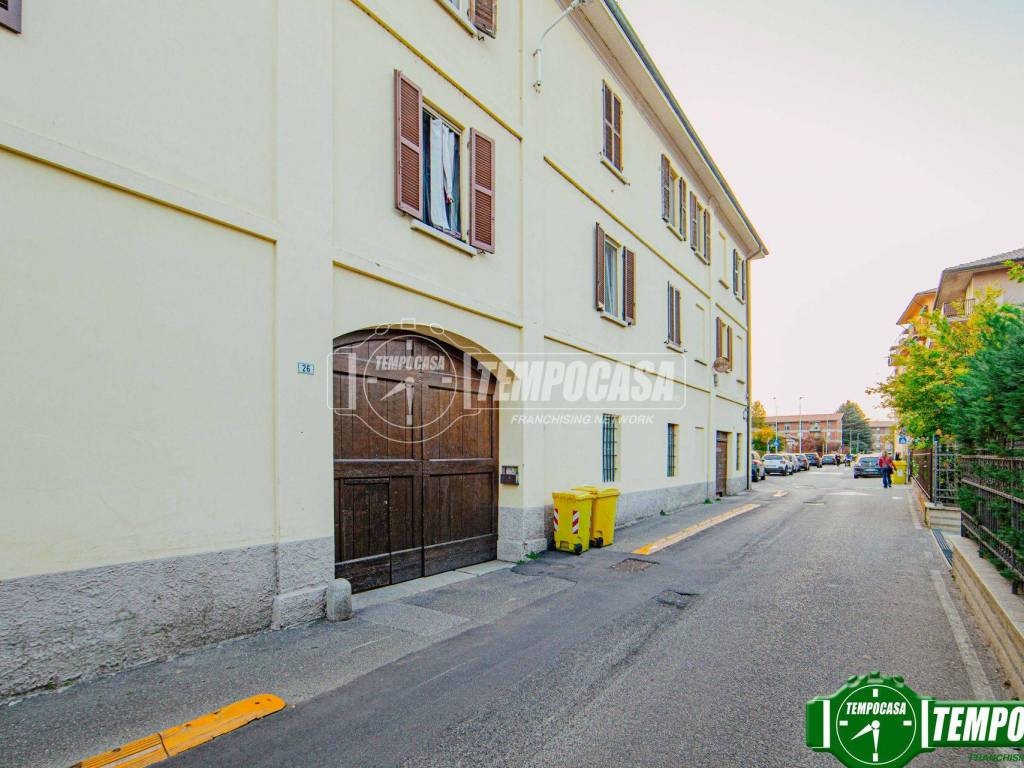 appartamento in vendita a Pavia in zona Centro Città