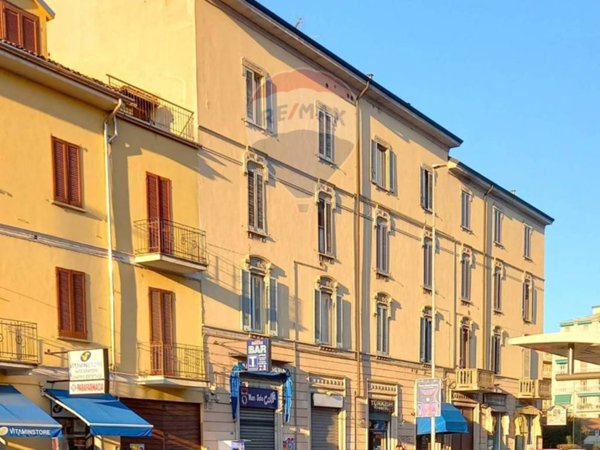 appartamento in vendita a Pavia in zona San Pietro