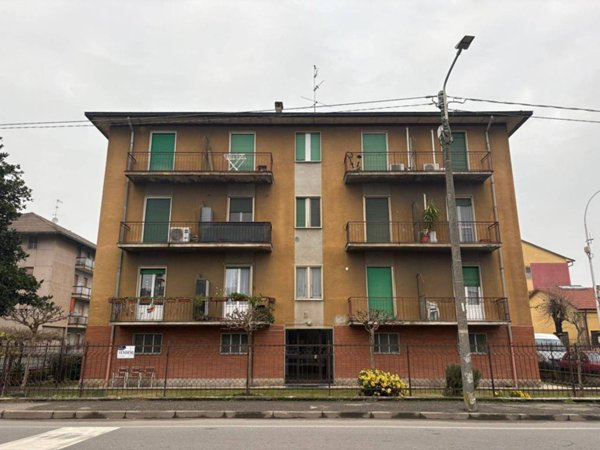 appartamento in vendita a Pavia in zona Viale Cremona