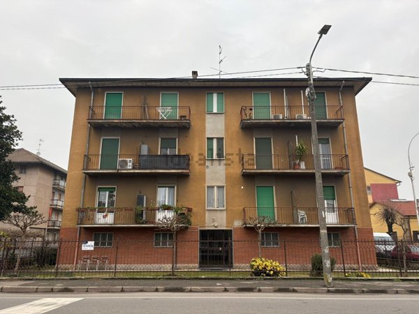 appartamento in vendita a Pavia in zona Viale Cremona