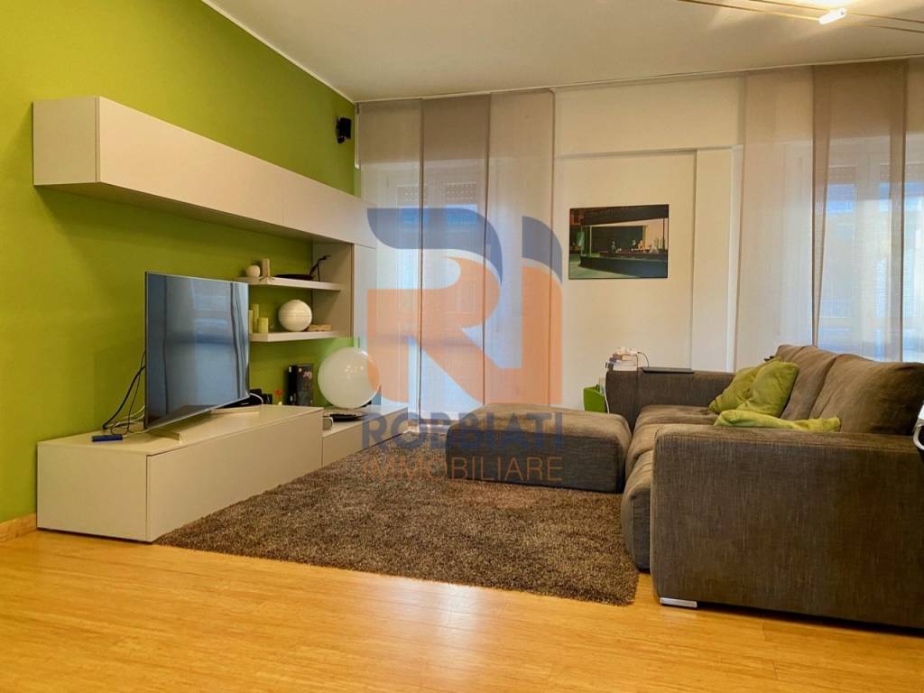 appartamento in vendita a Pavia in zona Città Giardino