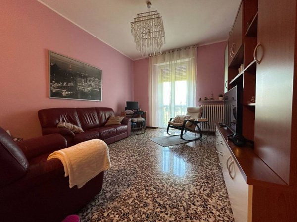 appartamento in vendita a Pavia in zona San Pietro