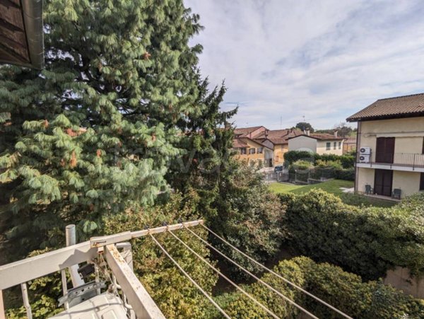 appartamento in vendita a Pavia in zona Borgo Ticino