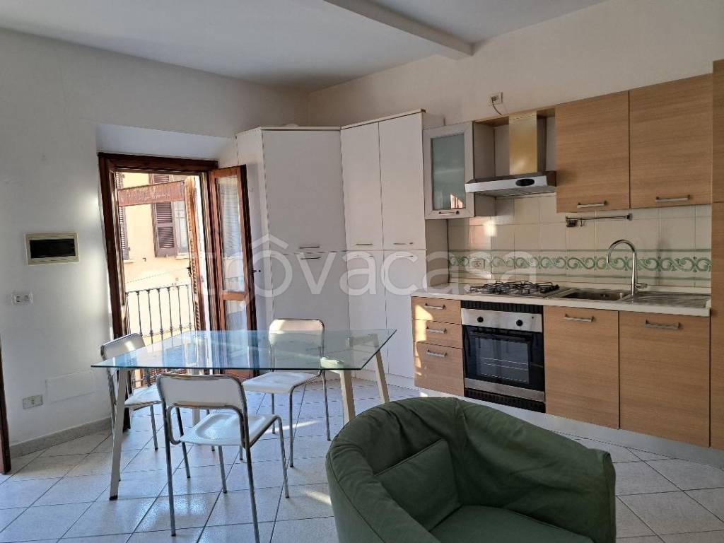 appartamento in vendita a Pavia in zona Borgo Ticino