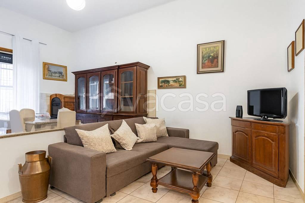 appartamento in vendita a Pavia in zona Centro Città