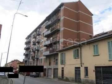 appartamento in vendita a Pavia in zona San Pietro
