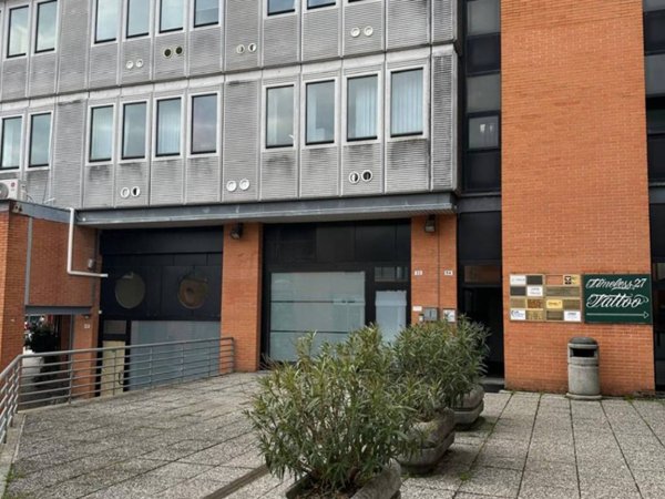 ufficio in vendita a Pavia