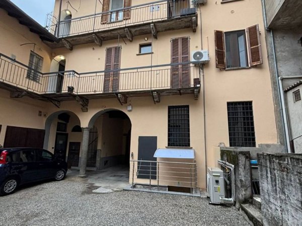 appartamento in vendita a Pavia in zona Centro Città
