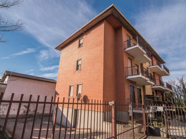 appartamento in vendita a Pavia in zona Città Giardino