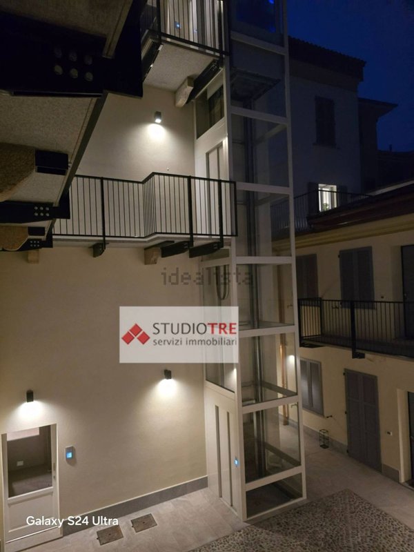 appartamento in vendita a Pavia in zona Centro Città