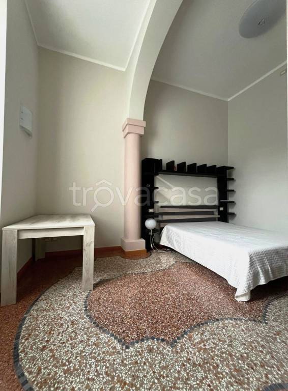 appartamento in vendita a Pavia in zona Centro Città