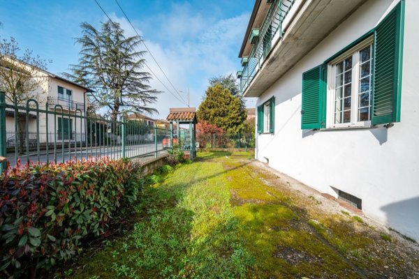 casa indipendente in vendita a Pavia in zona Centro Città