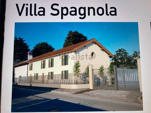 casa indipendente in vendita a Pavia