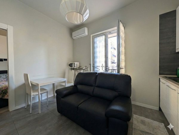 appartamento in vendita a Pavia in zona Borgo Ticino