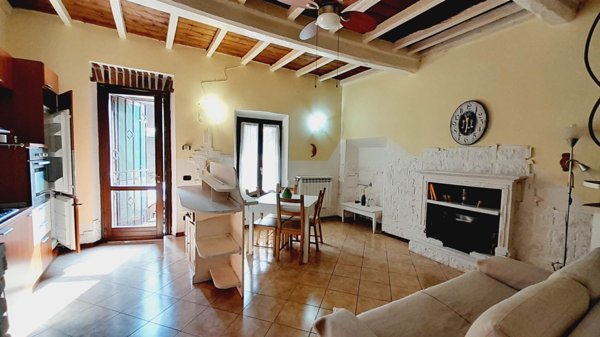 casa indipendente in vendita a Pavia