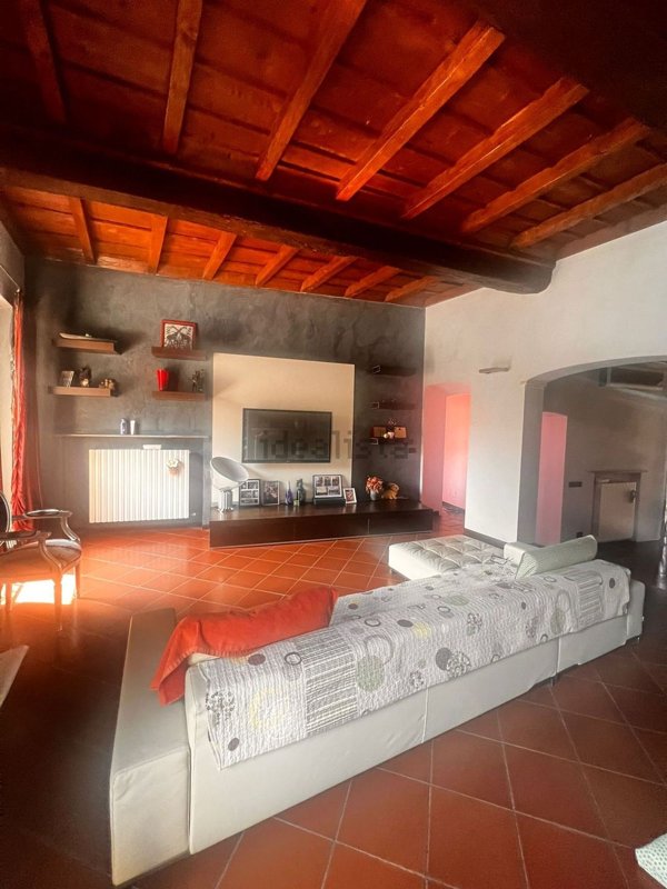 appartamento in vendita a Pavia in zona Centro Città