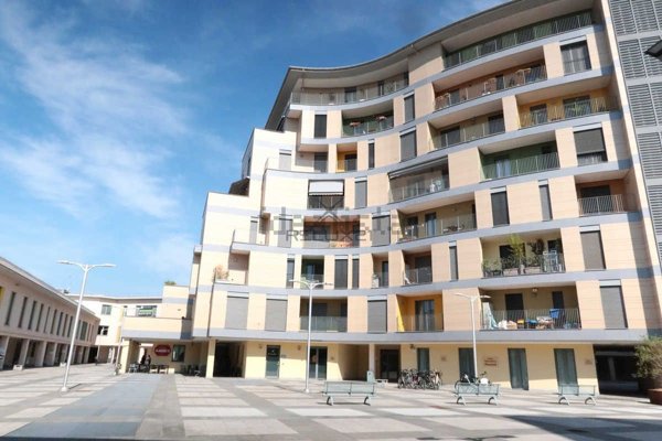 appartamento in vendita a Pavia in zona Centro Città