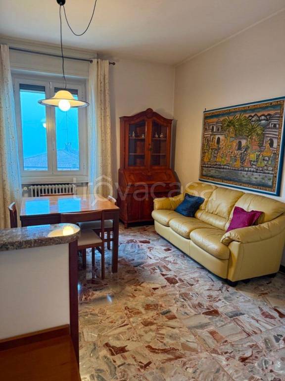 appartamento in vendita a Pavia in zona Viale Cremona