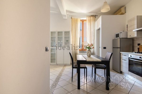 appartamento in vendita a Pavia in zona Centro Città