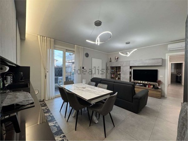 appartamento in vendita a Pavia in zona Mirabello