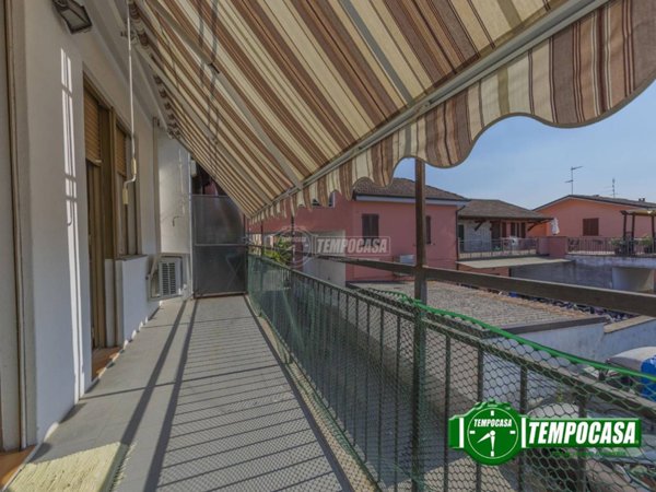 appartamento in vendita a Pavia in zona Vallone
