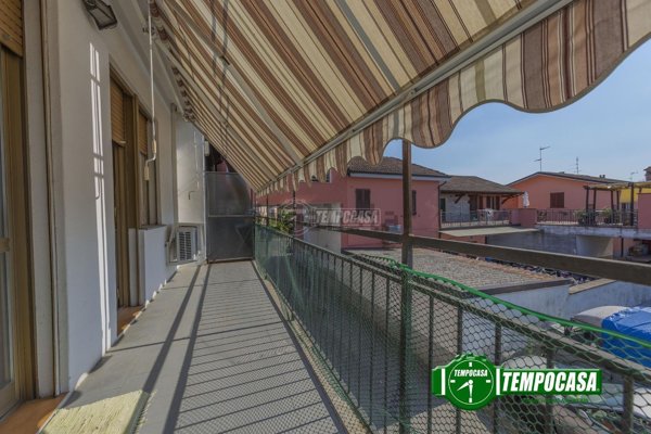 appartamento in vendita a Pavia in zona Fossarmato