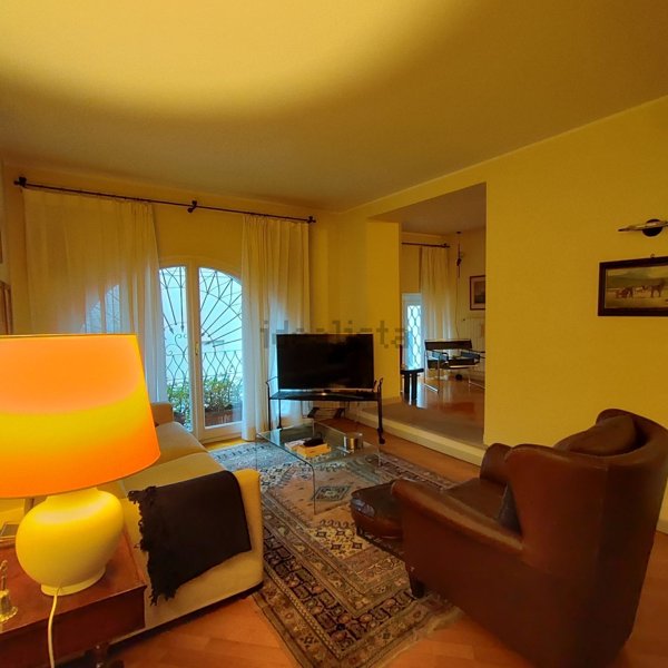 appartamento in vendita a Pavia in zona Centro Città