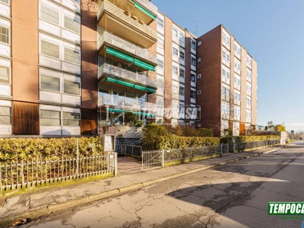 ufficio in vendita a Pavia in zona Stazione