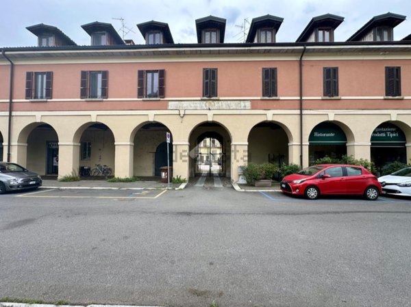 appartamento in vendita a Pavia in zona Città Giardino